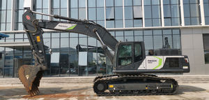 medium excavator