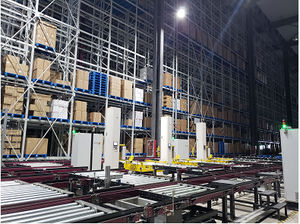 roller conveyor