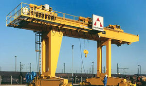 double-girder gantry crane