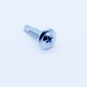 fastening screw