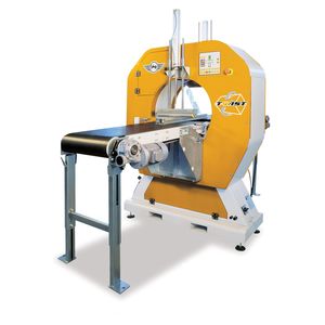 horizontal stretch wrapping machine