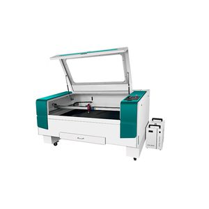 CO2 laser cutting machine