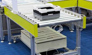 roller conveyor