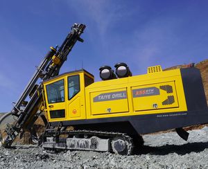crawler drilling rig