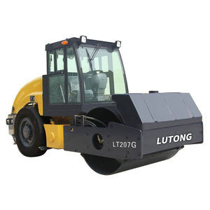 vibrating road roller