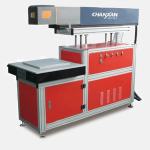 CO2 laser marking and engraving machine