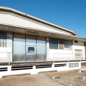 folding doors