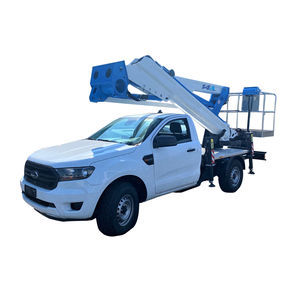 truck-mounted articulated boom lift