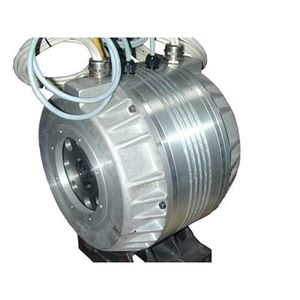 permanent magnet alternator / for the automotive industry