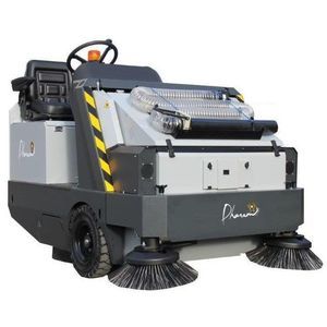 ride-on sweeper 1