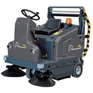 ride-on sweeper 1