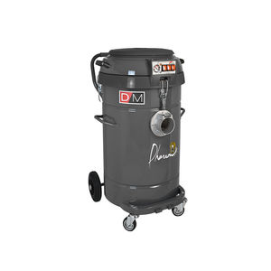 industrial vacuum cleaner 1