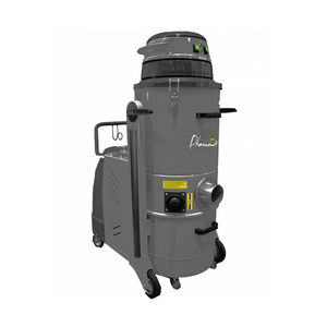 industrial vacuum cleaner