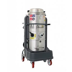 industrial vacuum cleaner 1
