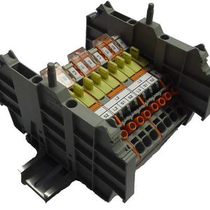 DIN rail-mounted terminal block