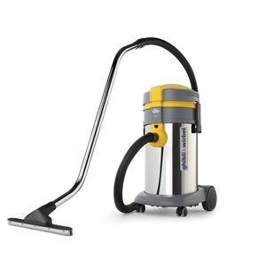 industrial vacuum cleaner 1