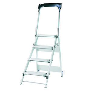portable step ladder