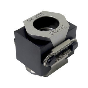 double wedge clamp