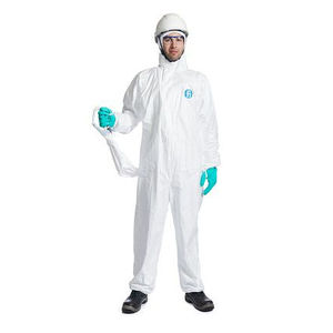 work coveralls / chemical protection / Tyvek® / for the chemical industry