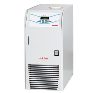 laboratory recirculation chiller