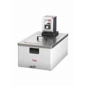 循环低温恒温器