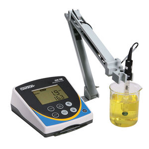 bench-top pH meter / laboratory / digital / with automatic temperature compensation