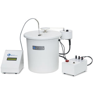 isothermal bomb calorimeter