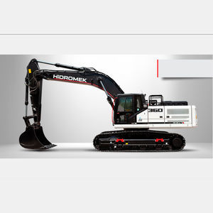 medium excavator 1