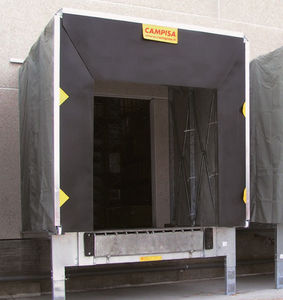 retractable dock seal