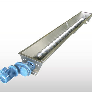 Powder conveyor clearance