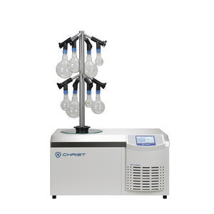 laboratory freeze dryer