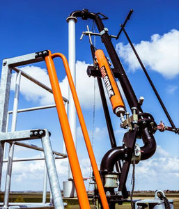 top loading arm
