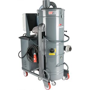industrial vacuum cleaner