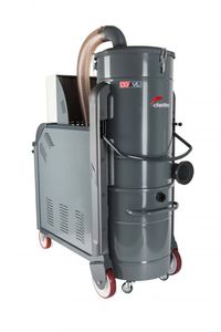 heavy-duty vacuum cleaner 1