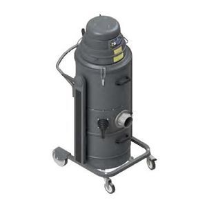 industrial vacuum cleaner 1
