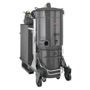 industrial vacuum cleaner 1