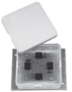 wall-mounted junction box / IP54 / plastic
