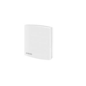 wall-mount temperature and CO2 transmitter 1