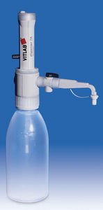 manual dispenser