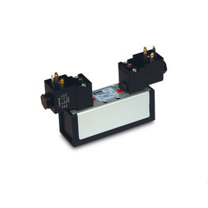spool pneumatic directional control valve