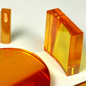 cylindrical lens element / zinc selenide / spectrum / anti-reflective