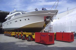 超过6轴自推式拖车