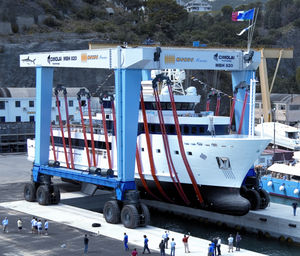 重载旅行升降机