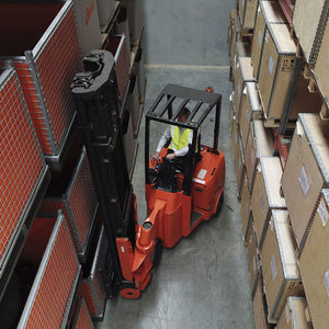 electric forklift