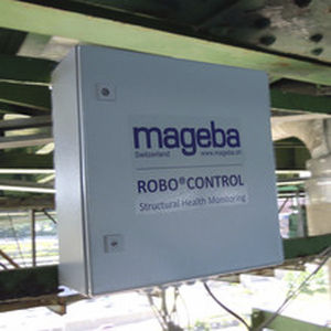 condition monitoring system / construction / server / remote