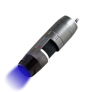 microscope with special lighting 1