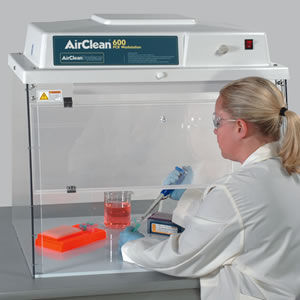 PCR cabinet