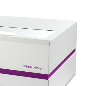 luminescence microplate reader