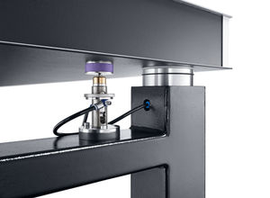 low-frequency vibration isolation table 1