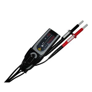 voltage detector